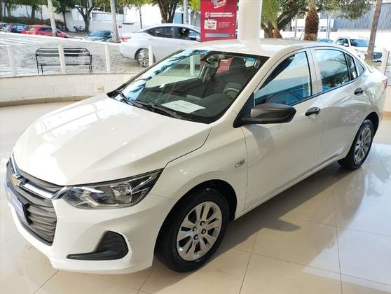 CHEVROLET ONIX 1.0 TURBO FLEX PLUS AUTOMÁTICO CHEVROLET ONIX 1.0 TURBO FLEX PLUS AUTOMÁTICO